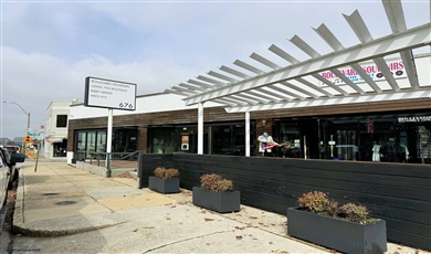 Premier Retail Opportunity in the Heart of the Memphis Edge District | 676 Marshall Ave
