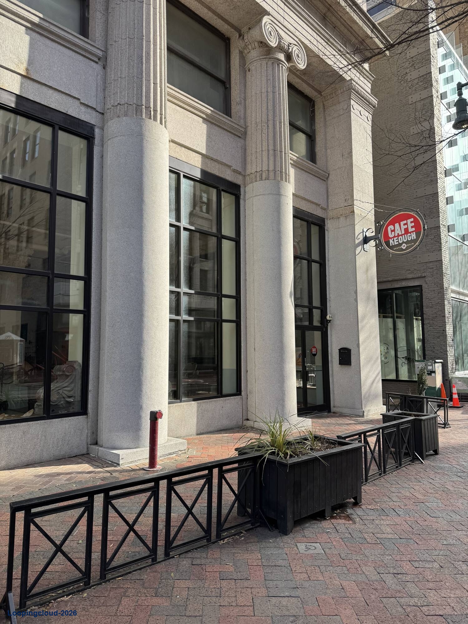 Flagship 4,000 SF Restaurant Opportunity in Downtown Memphis | 10 S Main St