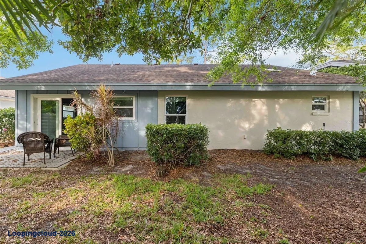 7795 PINE TRACE Sarasota, FL 34243