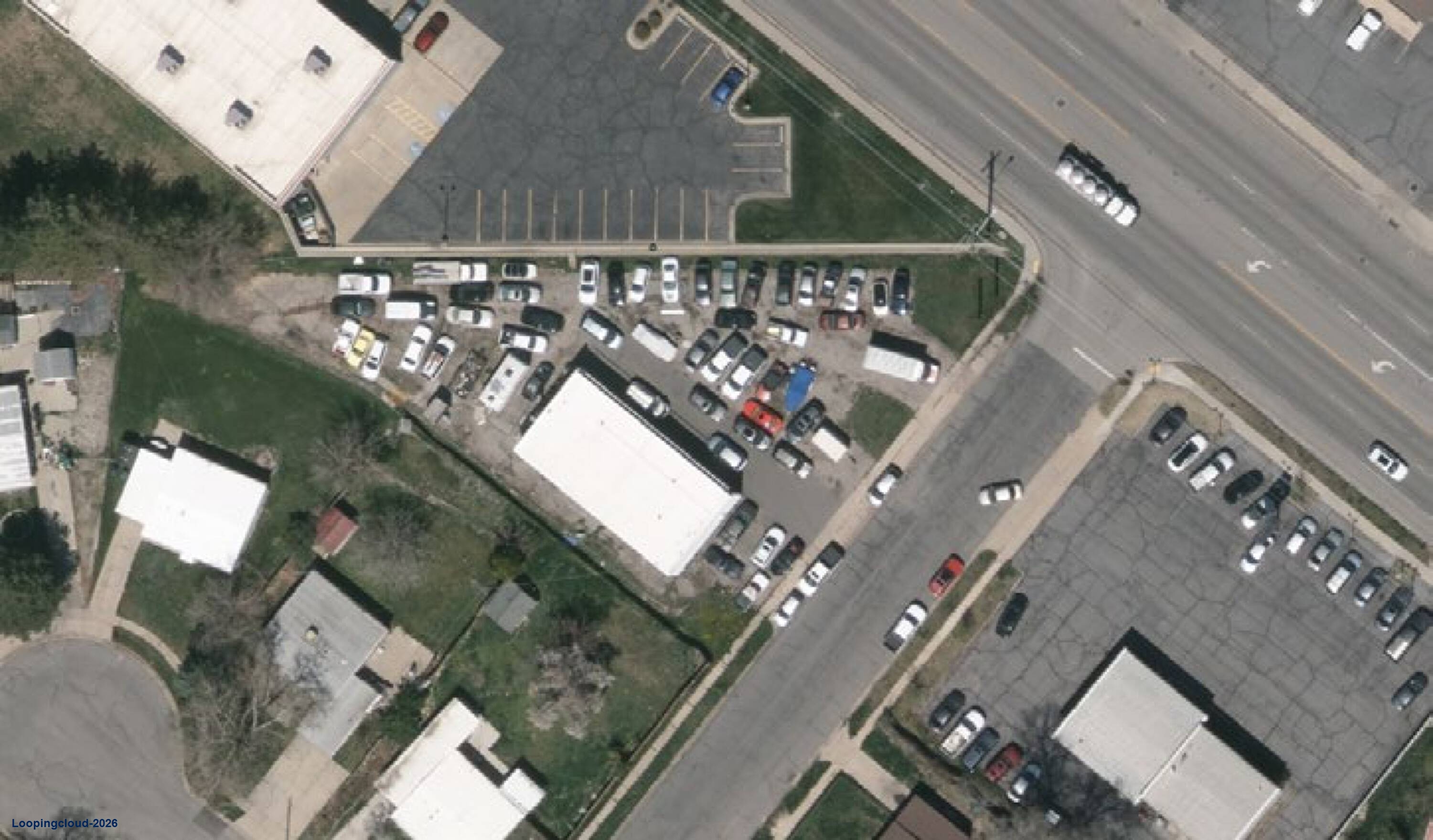 2,400 SF Mechanic Shop | 0.48 Acre High-Visibility Lot | Strategic US-89 Frontage