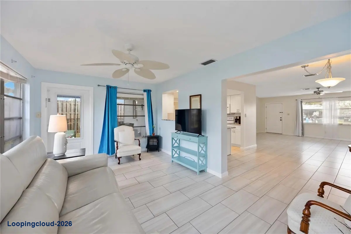 181 SANDHURST DR Venice, FL 34293
