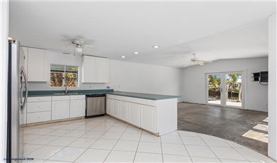 360 SE 5th Avenue