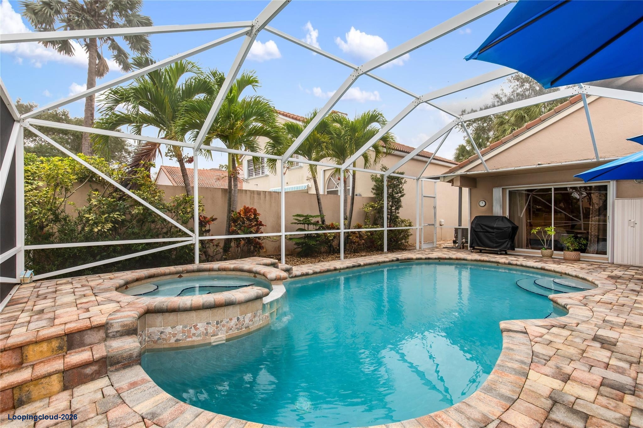 6660 NW 75th Place