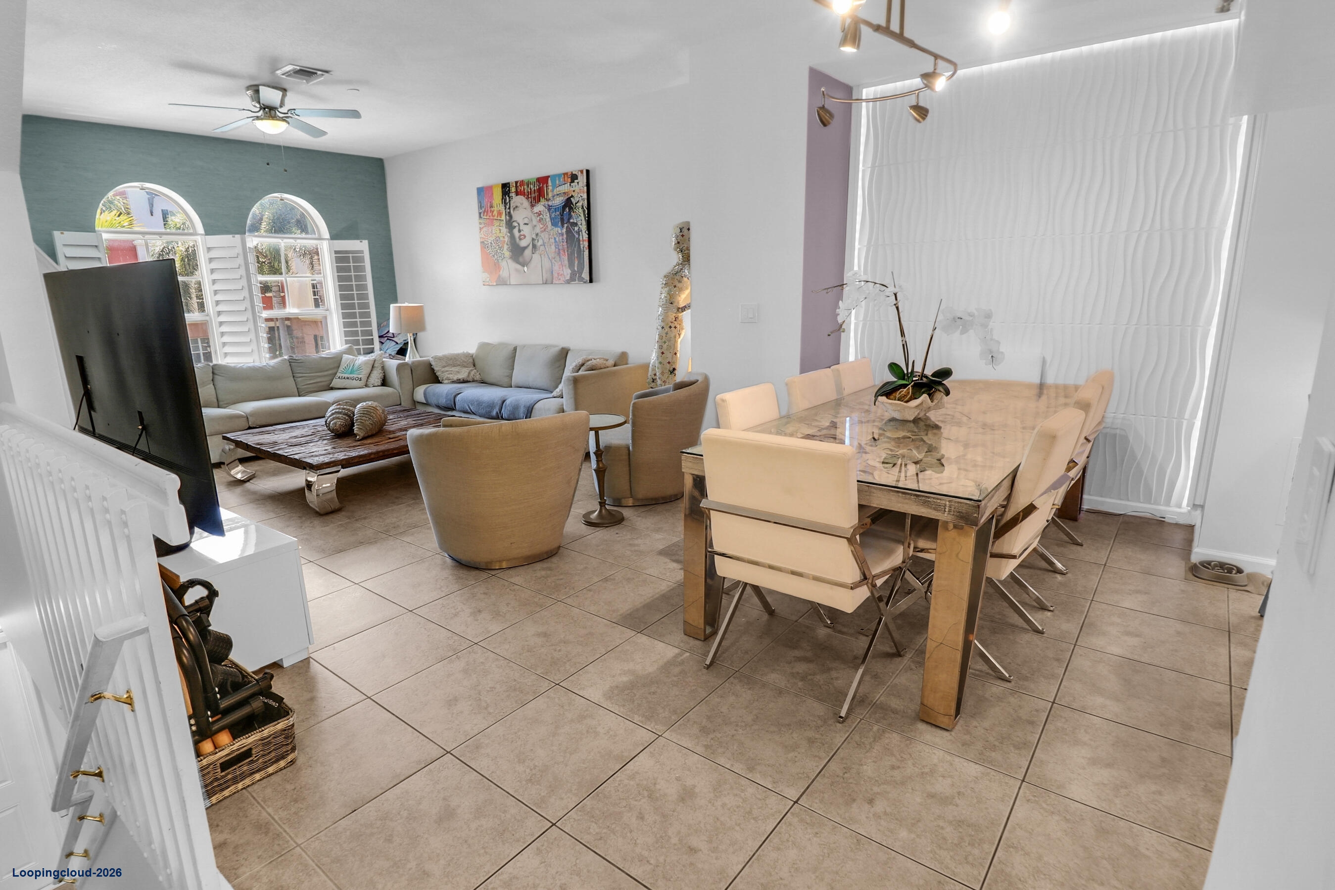 1033 NE 17th Way 1204