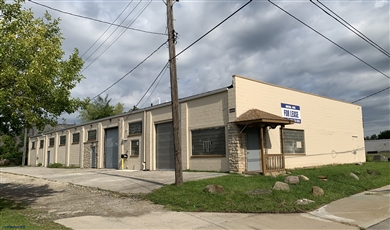 4050 E 116th St FRNT, Cleveland OH , 44105