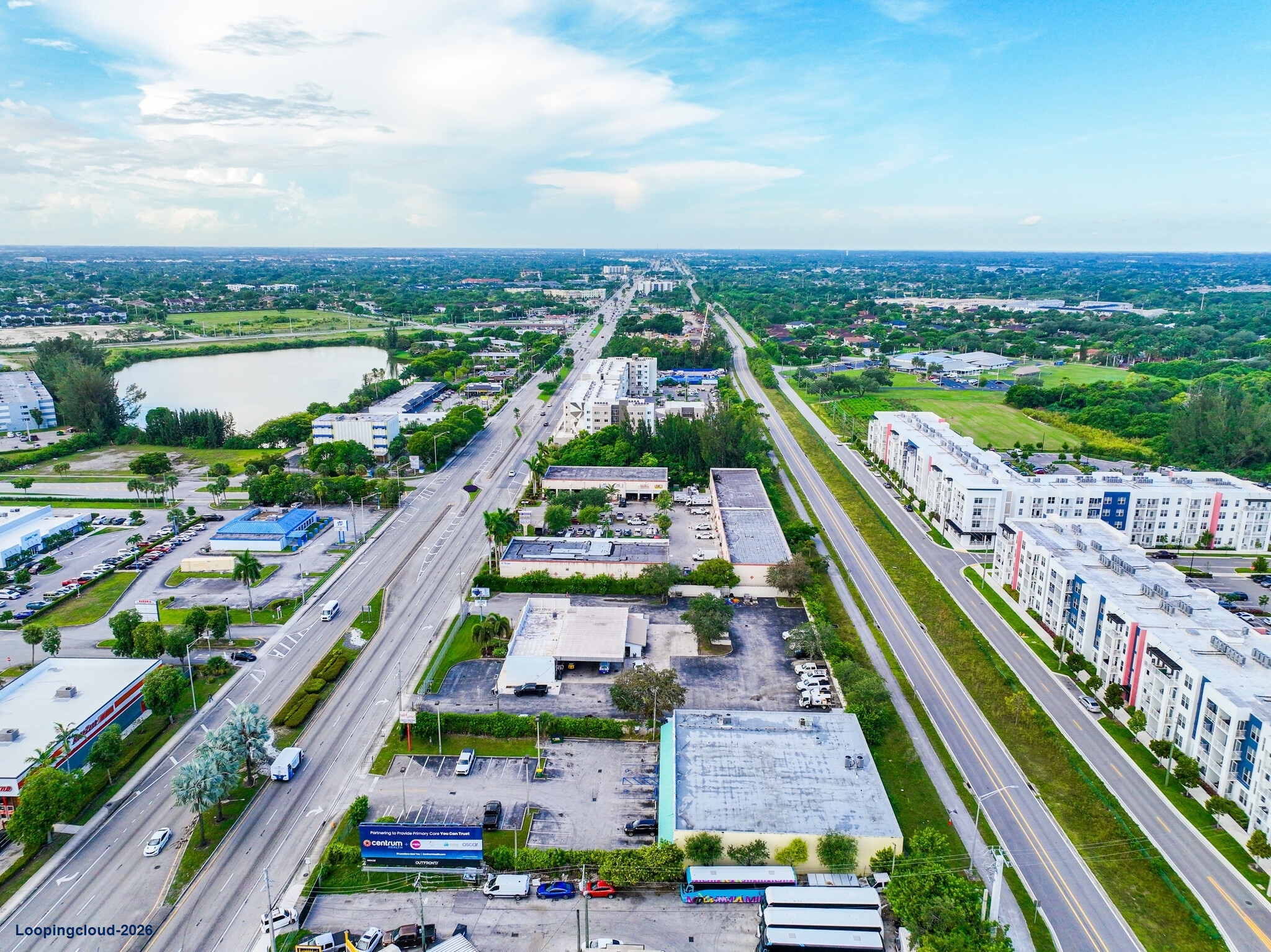 Retail for Lease on 27330 S Dixie Hwy, Miami