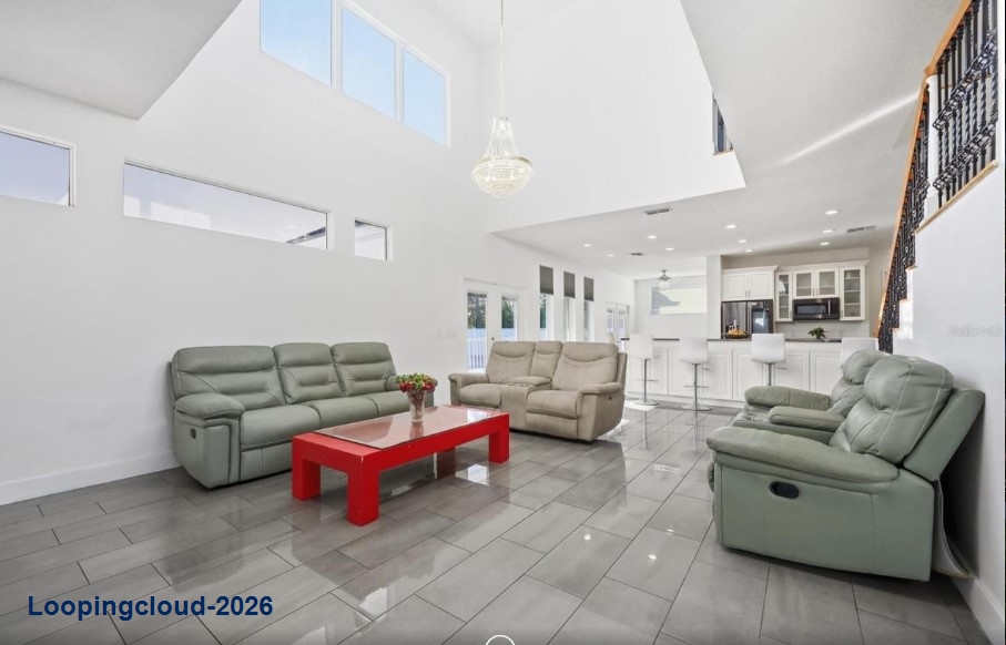 352 RADISSON PLACE, OVIEDO, FL 32765 Neighborhood: BENTLEY COVE