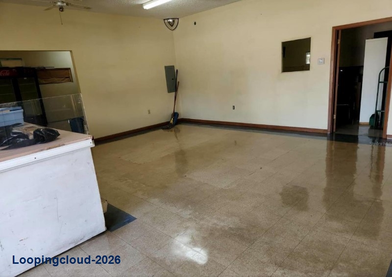 4837 MARTIN LUTHER KING DRIVE, BOWLING GREEN, FL 33834