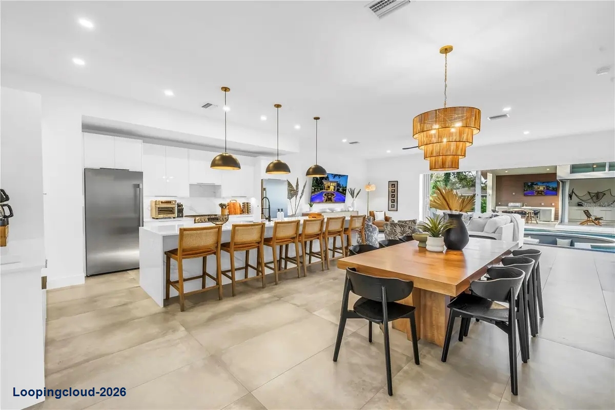 2258 ARLINGTON ST Sarasota, FL 34239