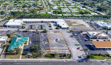 High Visibility Retail / Office Building on U.S. 41 / Tamiami Trail