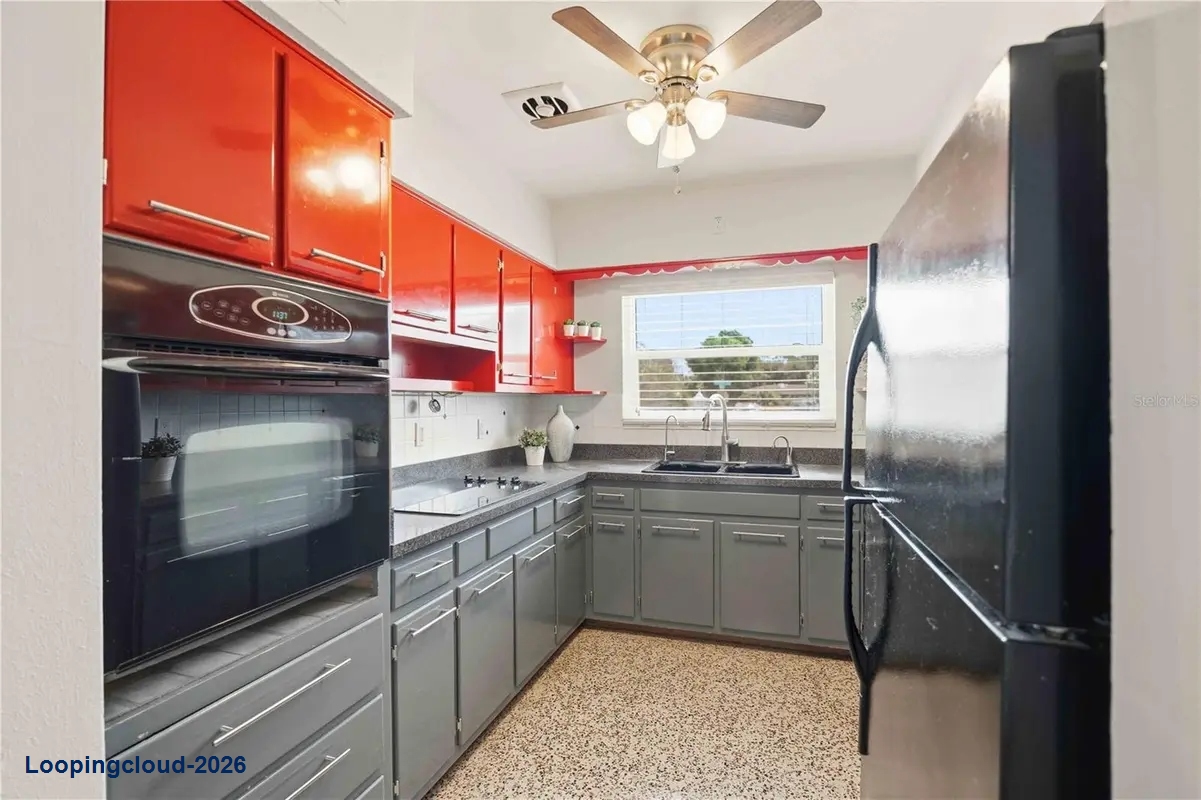 5726 WANETA PL Sarasota, FL 34231