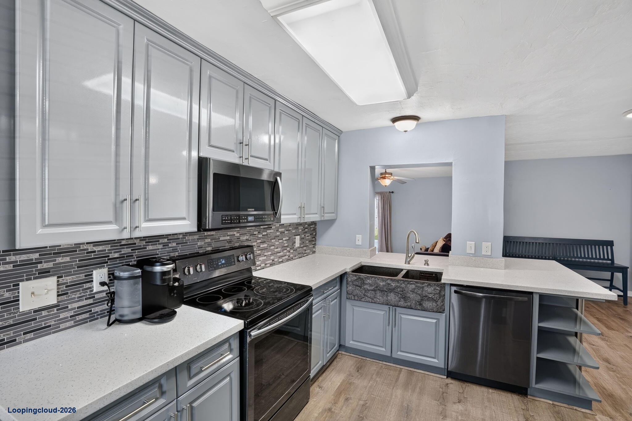 641 NW 43rd Avenue