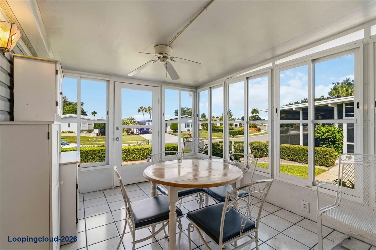 8476 IMPERIAL CIR Palmetto, FL 34221