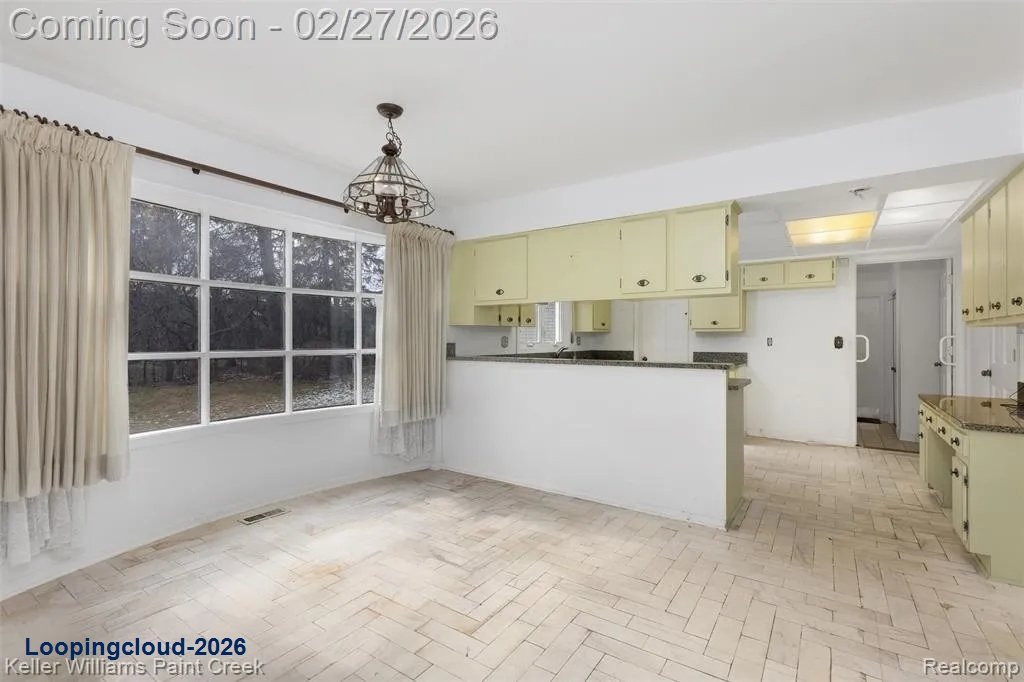 4732 Barcroft Way, Sterling Heights MI 48310 | 4 BR Colonial for Sale