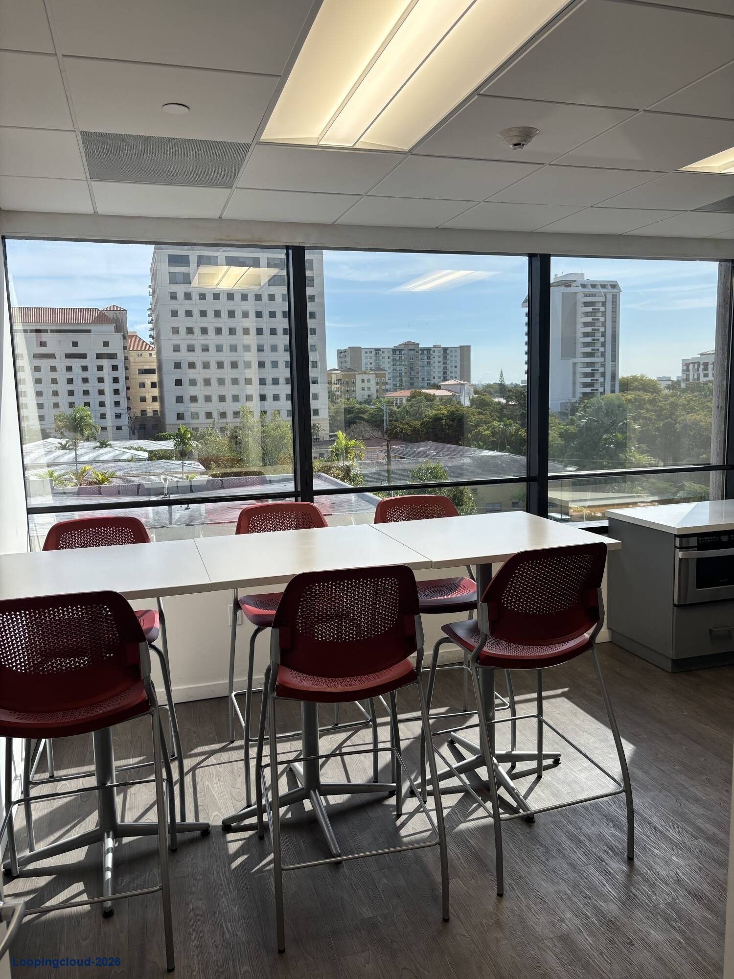901 Ponce de Leon, Coral Gables, FL 33134