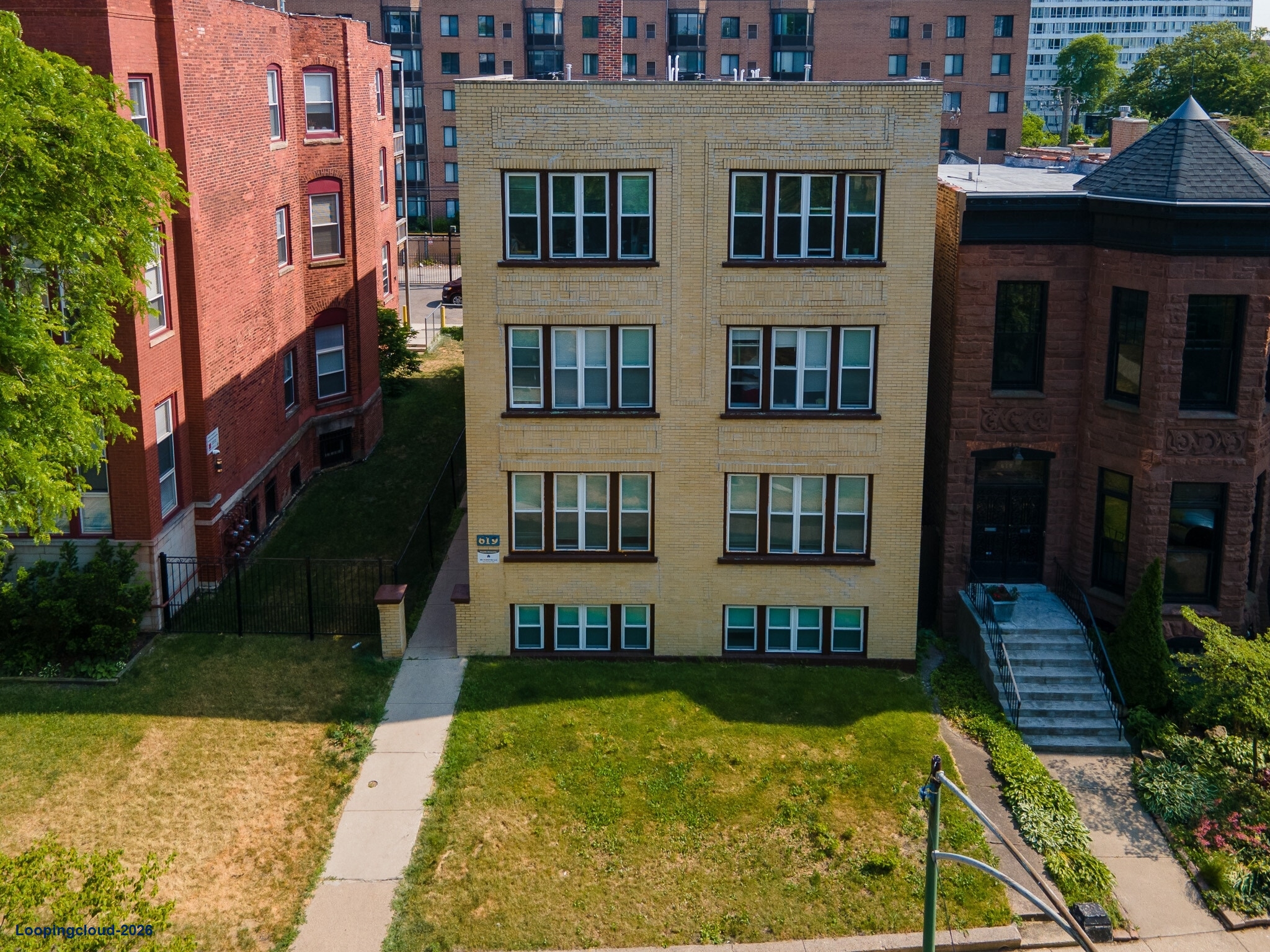 619 E Groveland Park: 7-Unit Chicago Asset at 7.79% Cap Rate – $1.2M