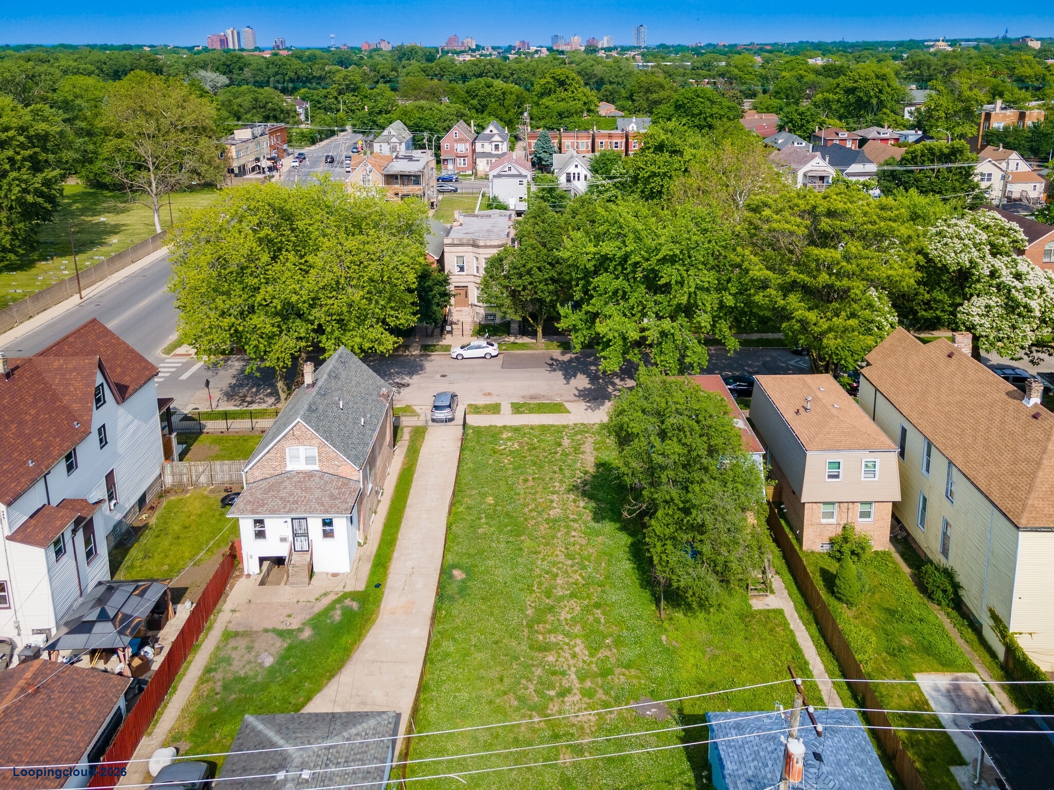 Commercial Real Estate Opportunity in Chicago, IL 60619 $25,000 | 0.11-Acre Vacant Lot for Sale on S University Ave