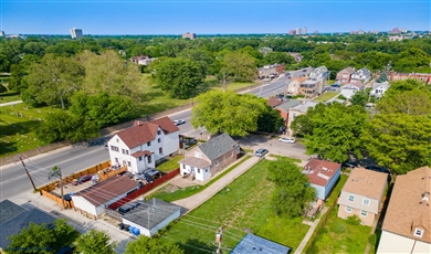 Commercial Real Estate Opportunity in Chicago, IL 60619 $25,000 | 0.11-Acre Vacant Lot for Sale on S University Ave