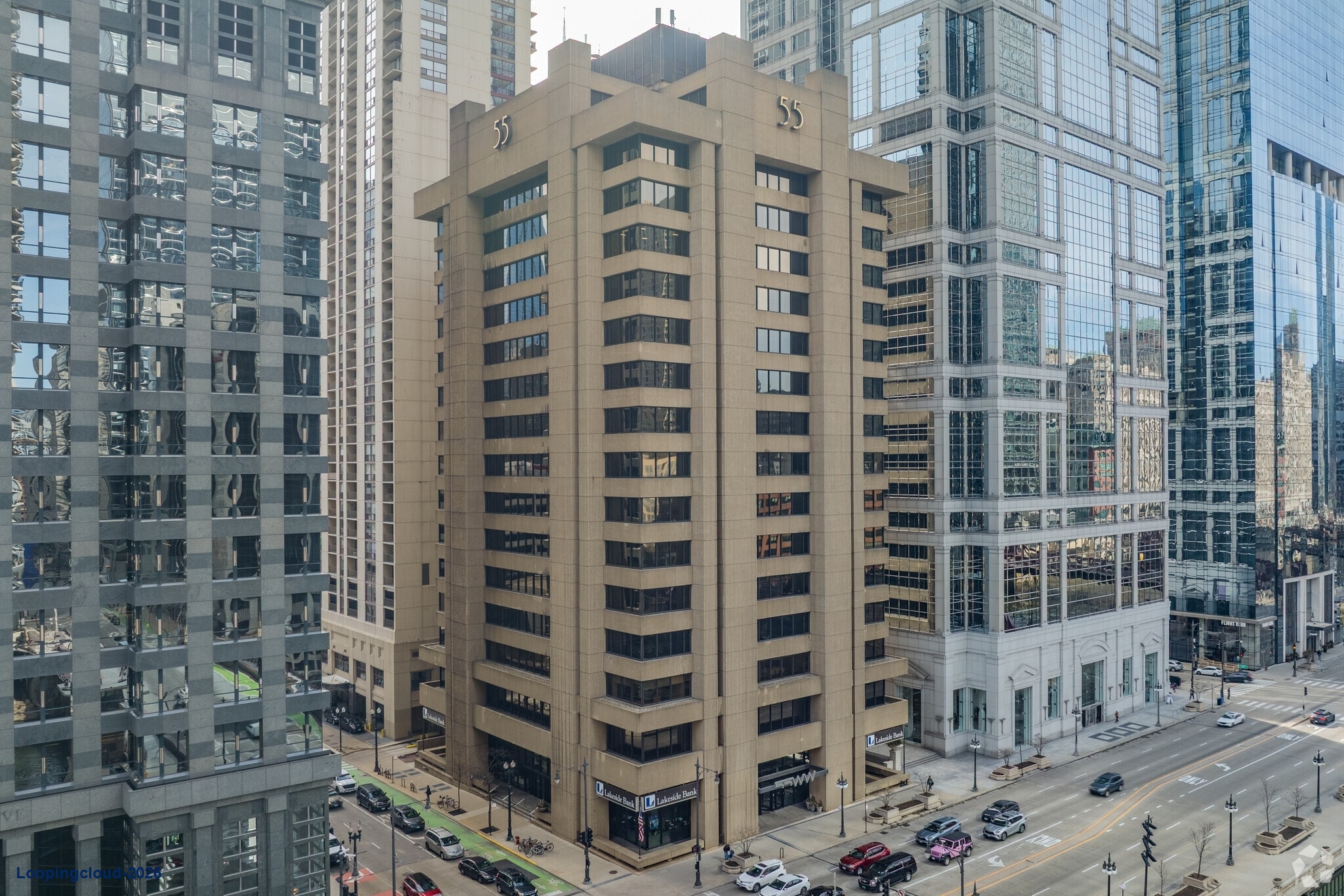 Iconic Riverfront Office Space at 55 W Wacker Dr, Chicago Flexible 4,000 – 8,175 SF Leasing Opportunity