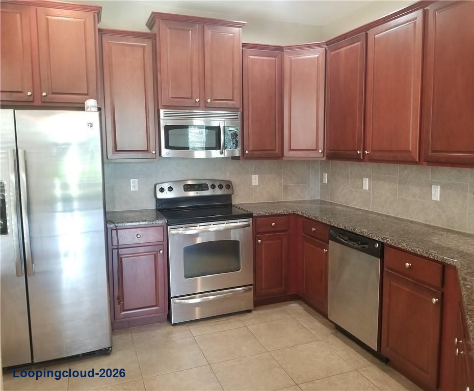 7001 Interbay Blvd #269, Tampa, FL 33616 | Spacious Townhouse for Rent in Schooner Cove