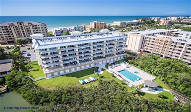 19519 GULF BOULEVARD 206 Indian Shores Florida, 33785 | Luxury Waterfront Condo for Sale: 19519 Gulf Boulevard #206, Indian Shores, FL 33785