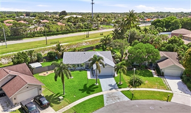 25 CEDAR Circle, Boynton Beach, FL 33436