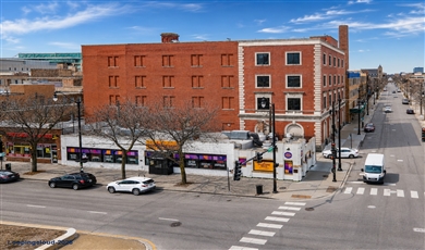 Prime South Loop Commercial Space for Lease | 1,581 to 3,162 SF at 49 E Cermak Rd, Chicago (60616)