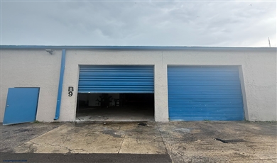 Warehouse for lease at 4711 W Hallandale Beach Blvd, West Park FL