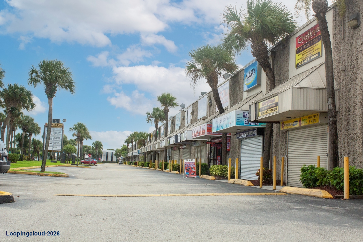 Industrial & Commercial  Warehouses For Lease in INT