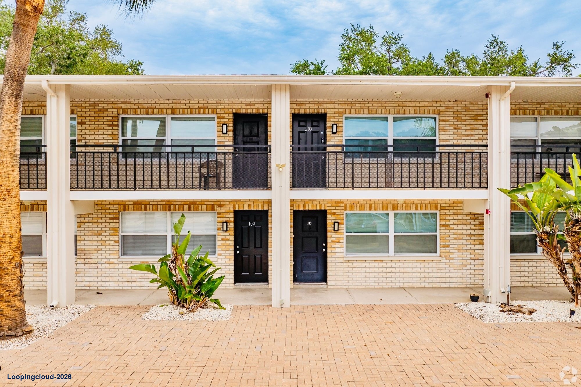 THE WILDWOOD APARTMENTS IN DOWNTOWN CLEARWATER (18-UNITS) FOR SALE!THE WILDWOOD APARTMENTS IN DOWNTOWN CLEARWATER (18-UNITS) FOR SALE!
