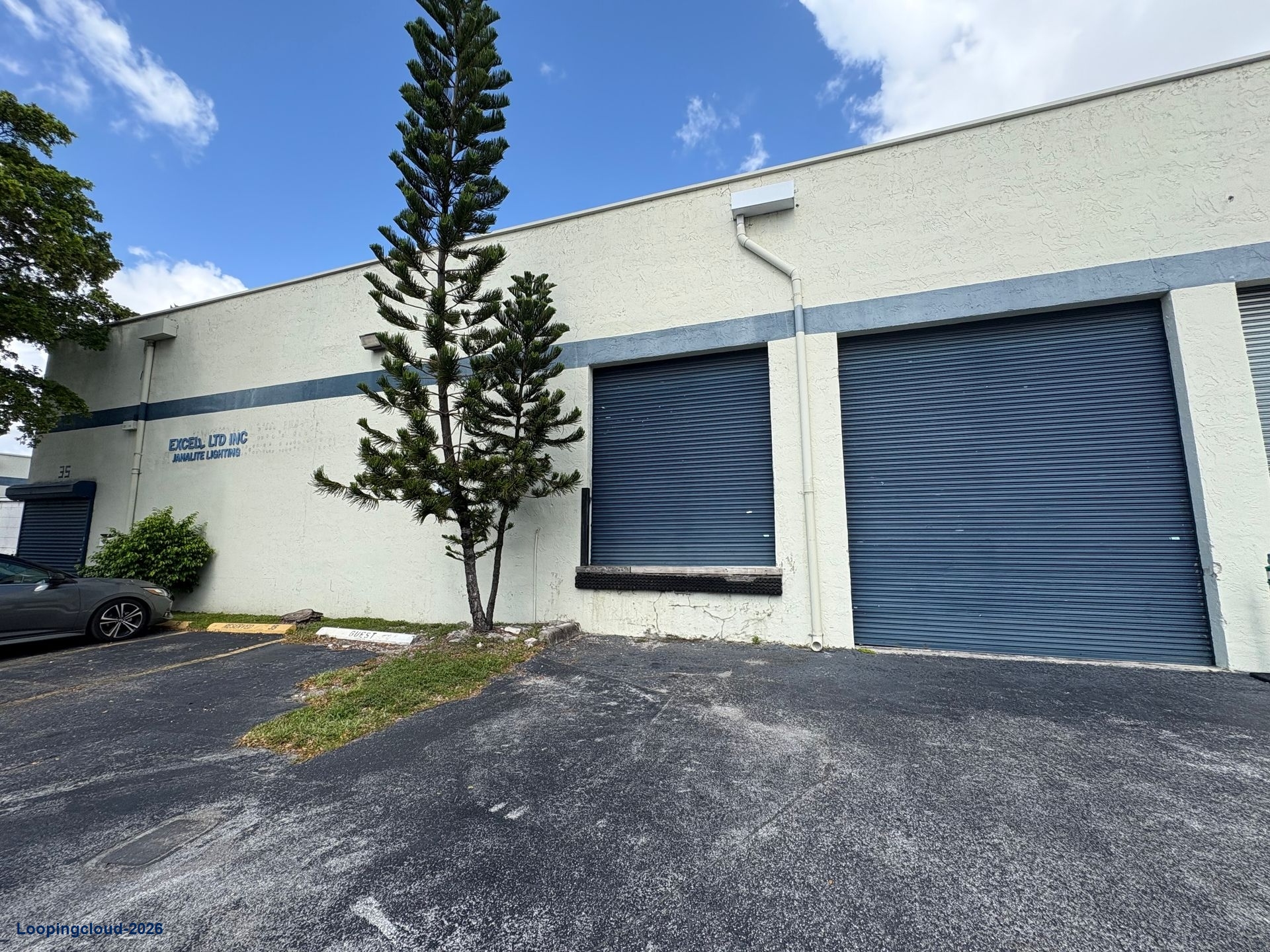Industrial Warehouse & Office for sale in Miami, FL | 5220 NW 72nd Ave
