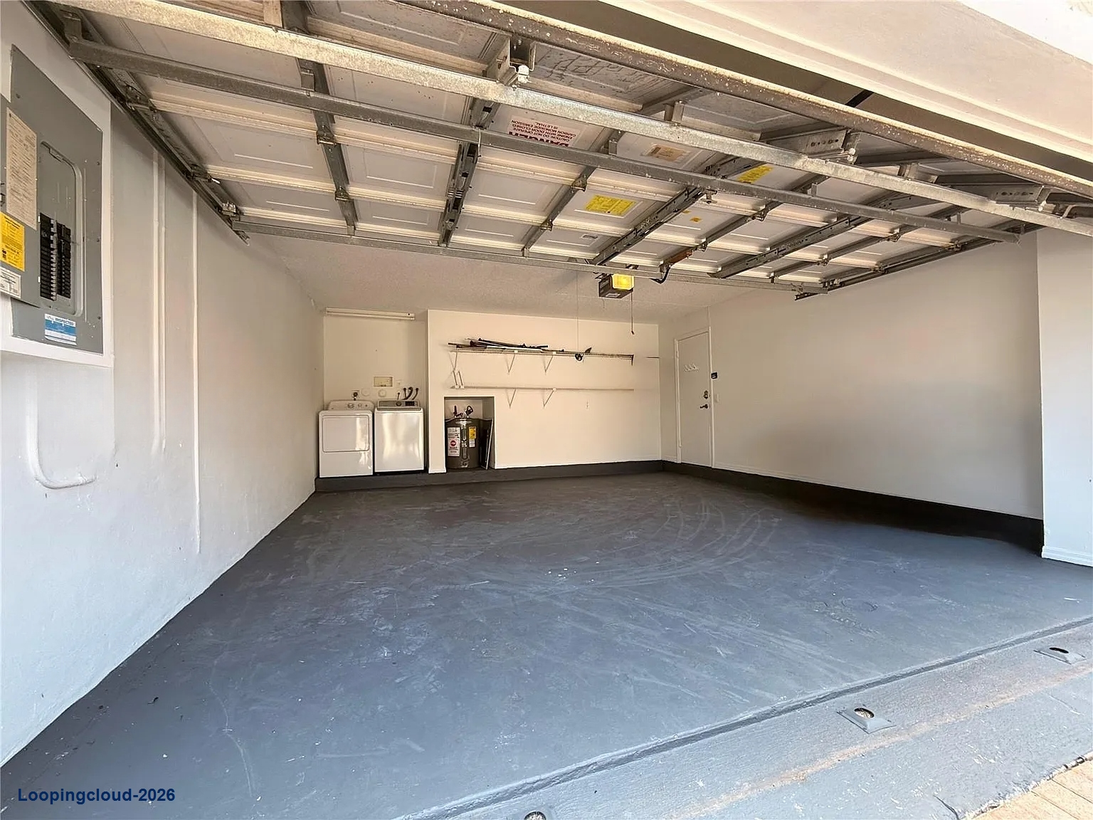 West Lake Village Single-Family Home for Sale | USD100K in Upgrades