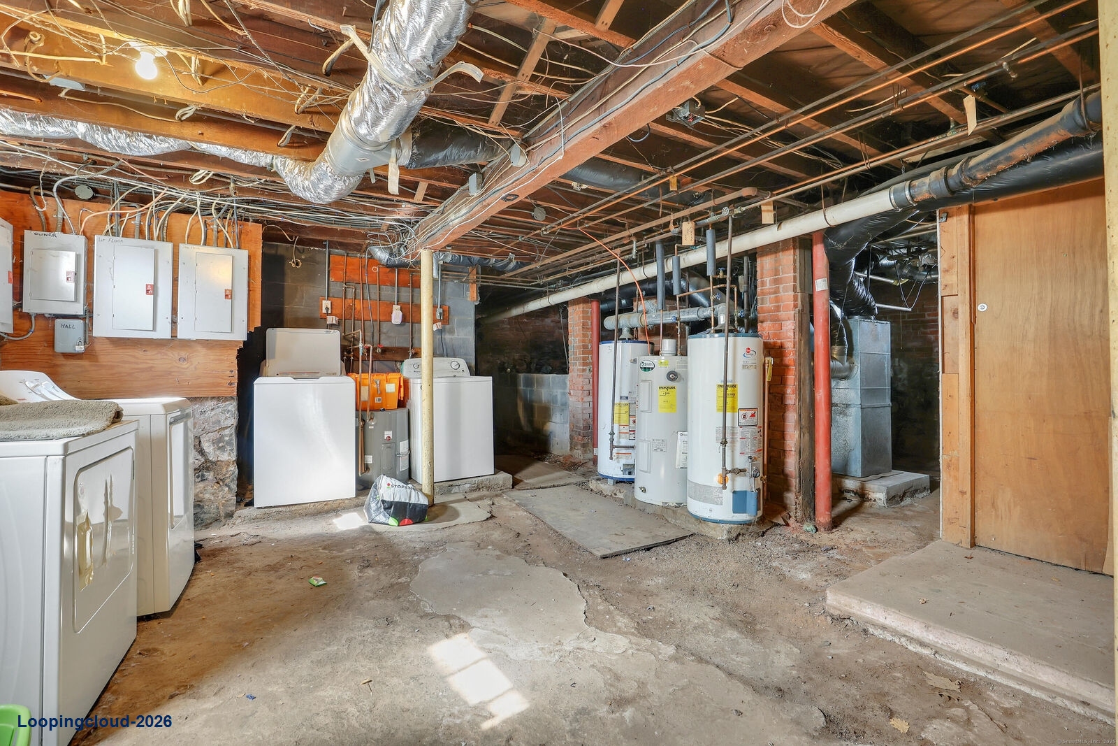 N/A Area Multifamily Home