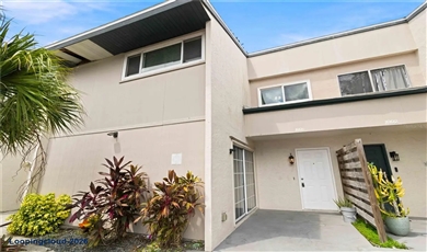 1006 LONGFELLOW CT Sarasota Florida, 34243 | 1006 LONGFELLOW CT Sarasota, FL 34243
