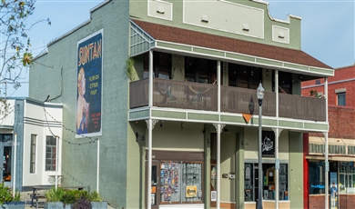 114 S Park Ave Sanford Florida, 32771 | They Rhythm Building