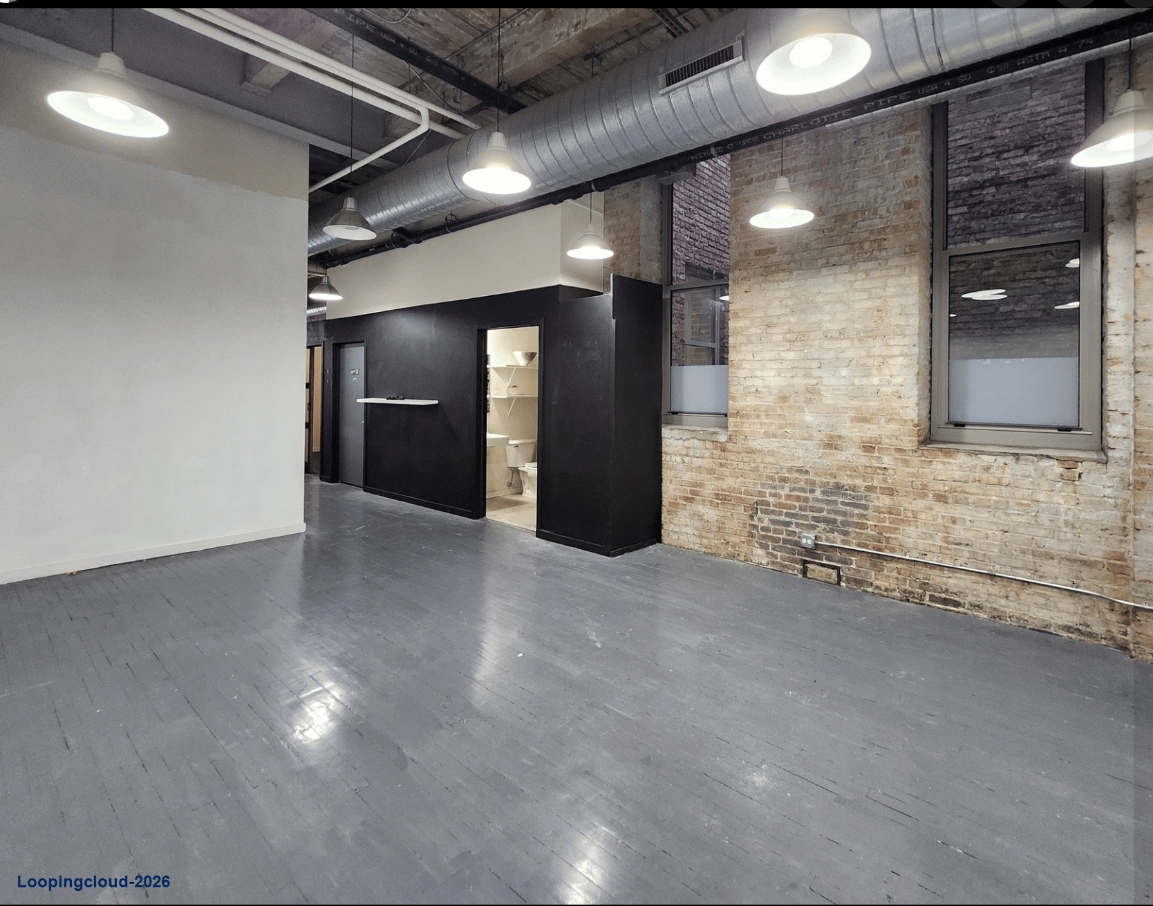 Lofted Office Space for Lease in Chicago, IL | 2251 S Michigan Ave