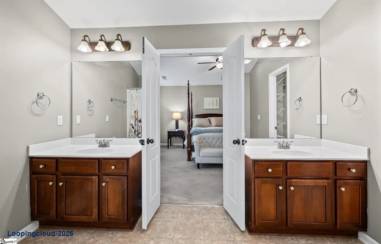 6 Meadowrise Ln, Simpsonville, SC 29681 | 5 Bed Home in Creekwood