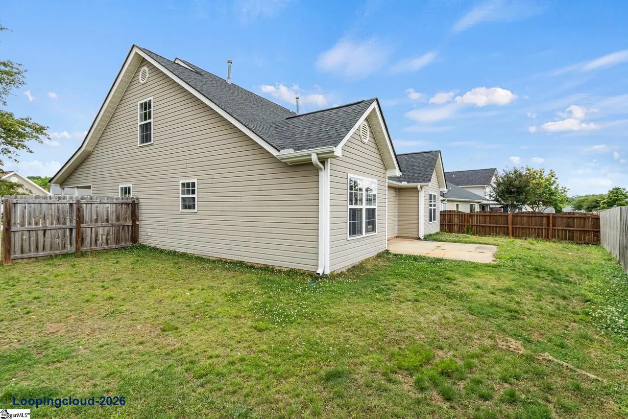 8 Heatherfield Dr, Simpsonville, SC 29680 | Fairview Chase Home