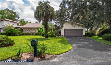 Distinctive Townhome for Sale in Grenelefe Community, Florida