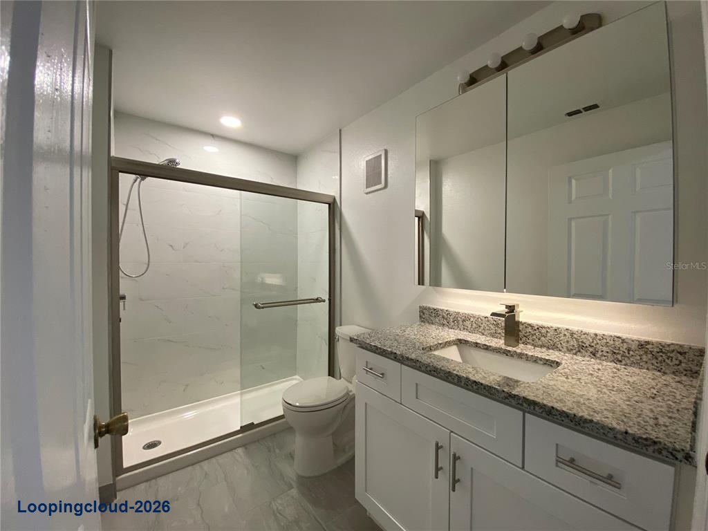 5455 Vineland Rd #3310, Orlando, FL 32811 | Fully Renovated Cypress Fairway Condo