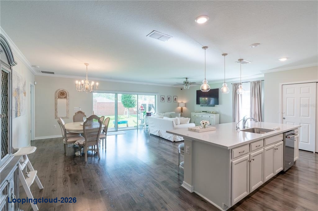 16261 Yelloweyed Dr, Clermont, FL 34714 | Sawgrass Bay Move-In Ready Home