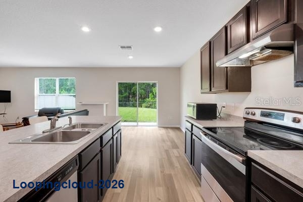 1095 Boulevard, Davenport, FL 33897 | 5 Bed Corner Lot Home Near Disney
