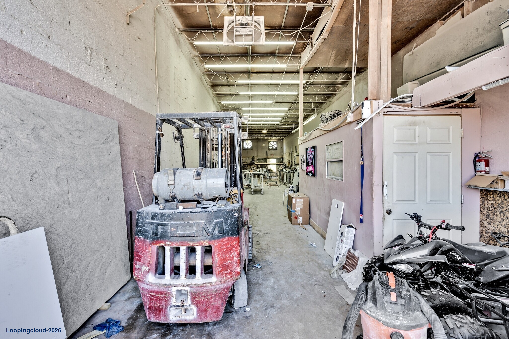 Functional Industrial and Showroom Space for Lease in East Hialeah, FL