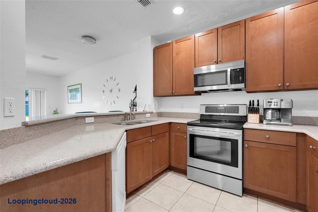 9408 Flowering Cottonwood Rd, Orlando, FL 32832 | Savannah Pines Townhome
