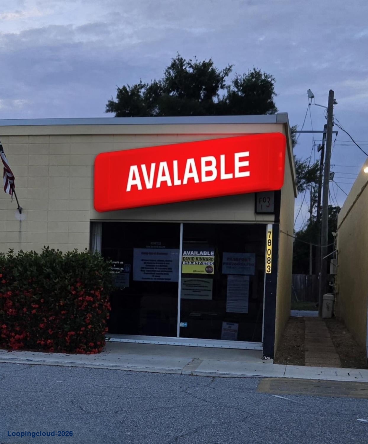 Retail and Commercial Storefront for Lease on Siesta Drive in Florida