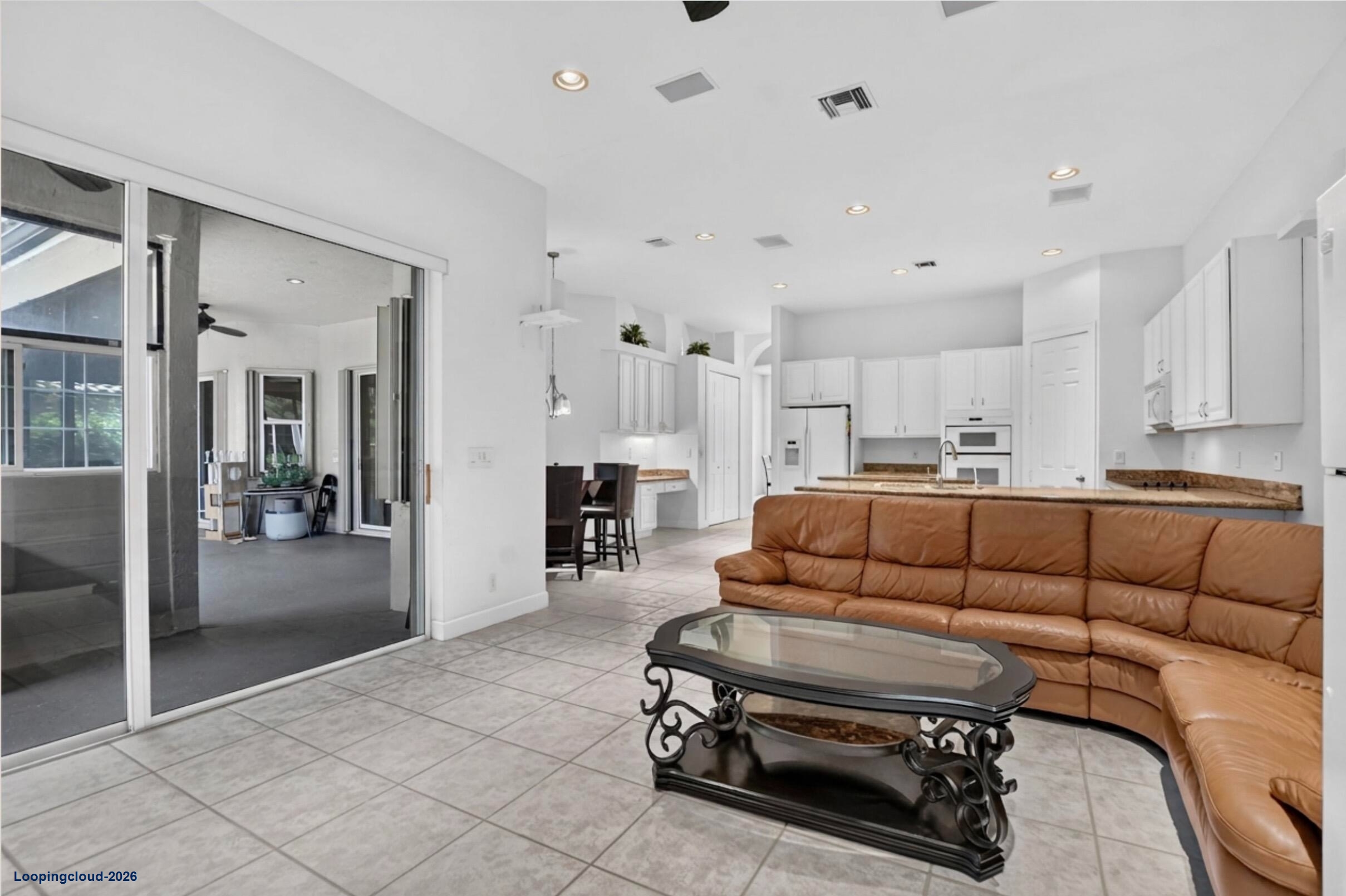 21262 Falls Ridge Way