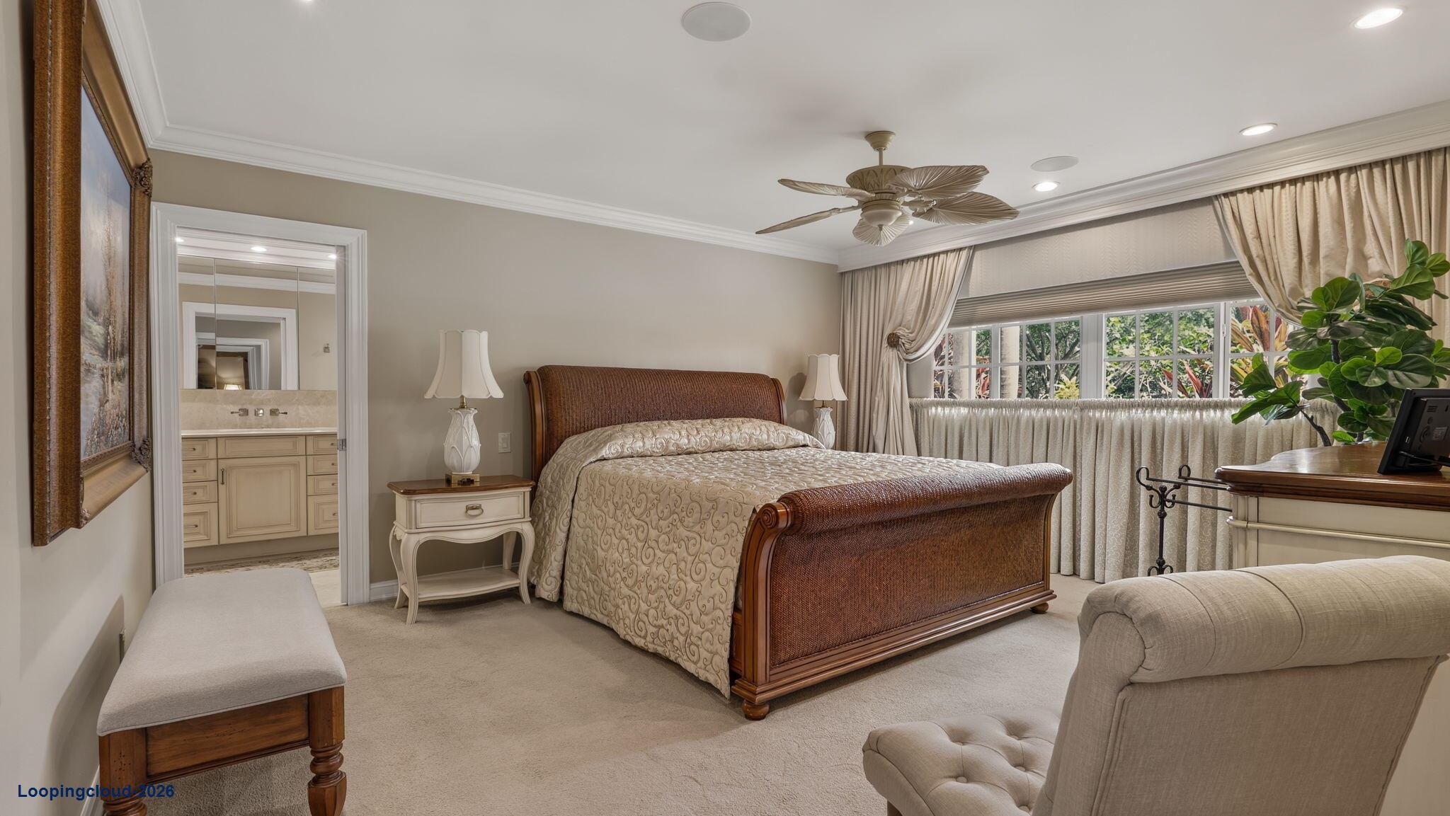 3745 OAKS CLUBHOUSE Drive V-8
