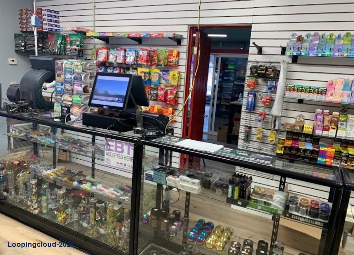 C-Store & Drive-Thru Property For Sale in Fairborn, OH | 124 N 1st St ($229,000)