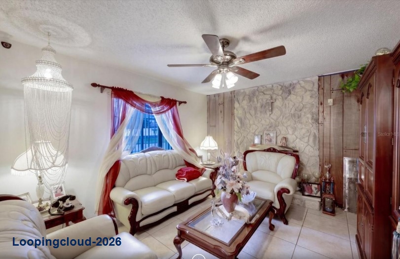 Energy-Efficient Single-Family Home with Solar Panels in Orlando