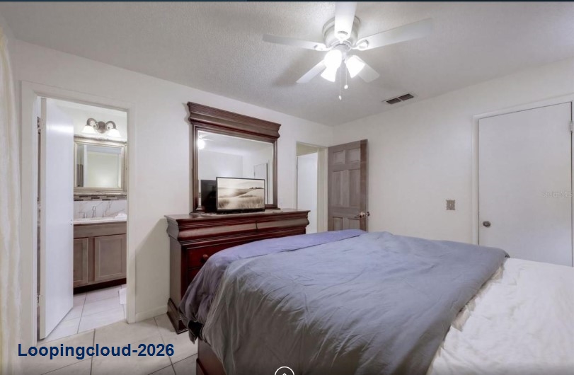 Energy-Efficient Single-Family Home with Solar Panels in Orlando